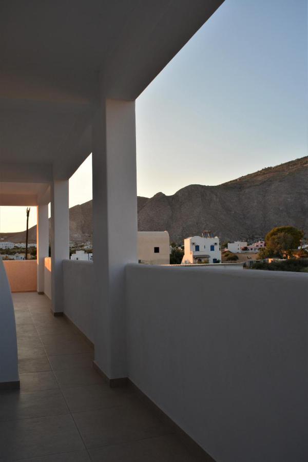 Villa Konstantinos เปริสซา ภายนอก รูปภาพ