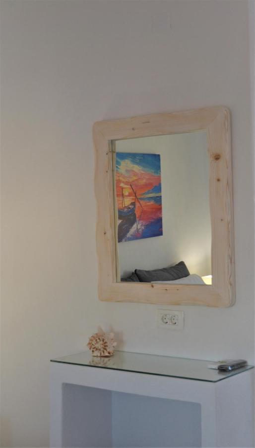 Villa Konstantinos เปริสซา ภายนอก รูปภาพ